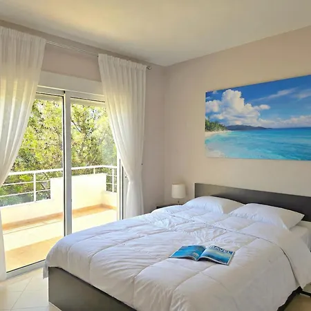 Apartment Happy Ilir 214
